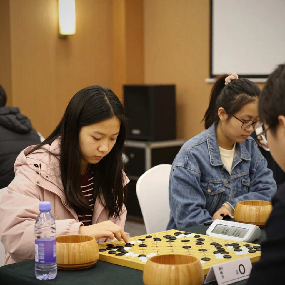 शतरंज प्रेमियों के लिए खुशखबरी: ChessBase मैगज़ीन का नया अंक 225 जारी, प्राग महोत्सव की झलकियाँ और विशेष रणनीतियाँ