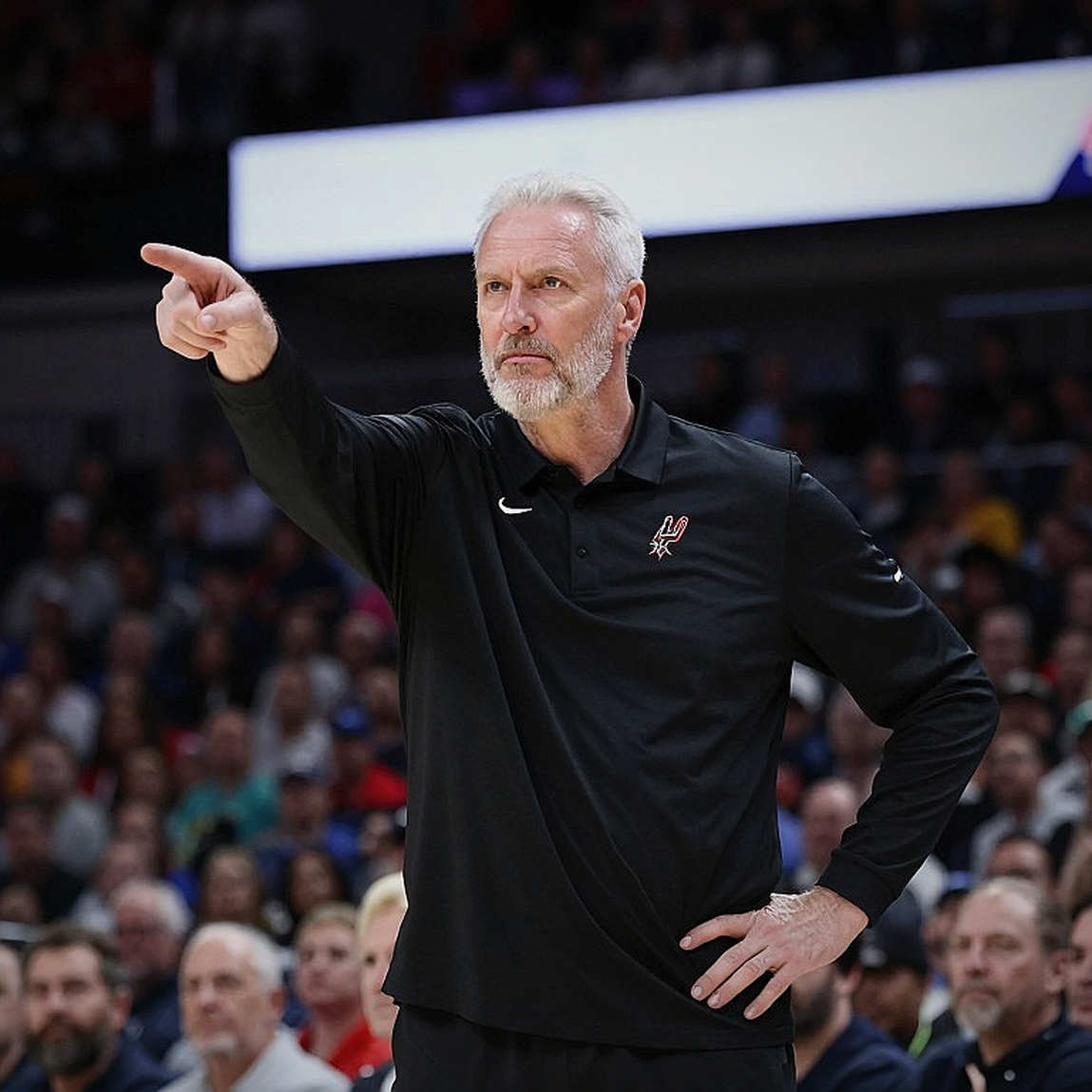 WNBA फाइनल्स गेम 3: छह संस्थाएँ, एक सुइट, और वह स्कोरलाइन जो बयान में नहीं थी